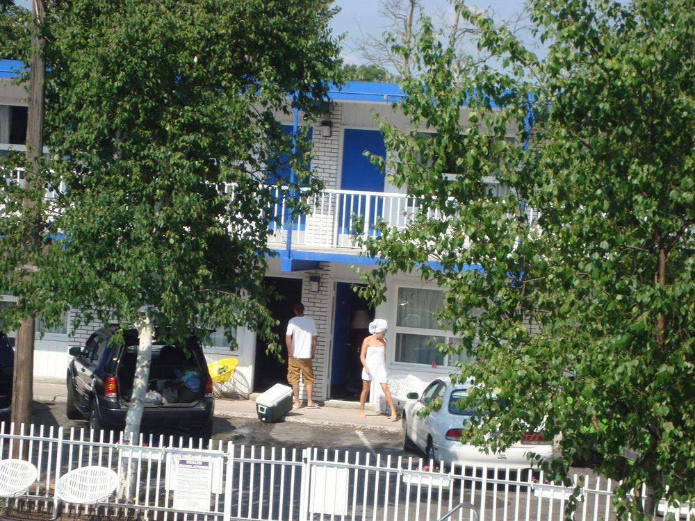 Joys Inn Ниагара-Фолс Экстерьер фото