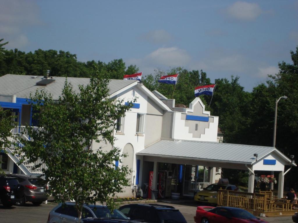 Joys Inn Ниагара-Фолс Экстерьер фото